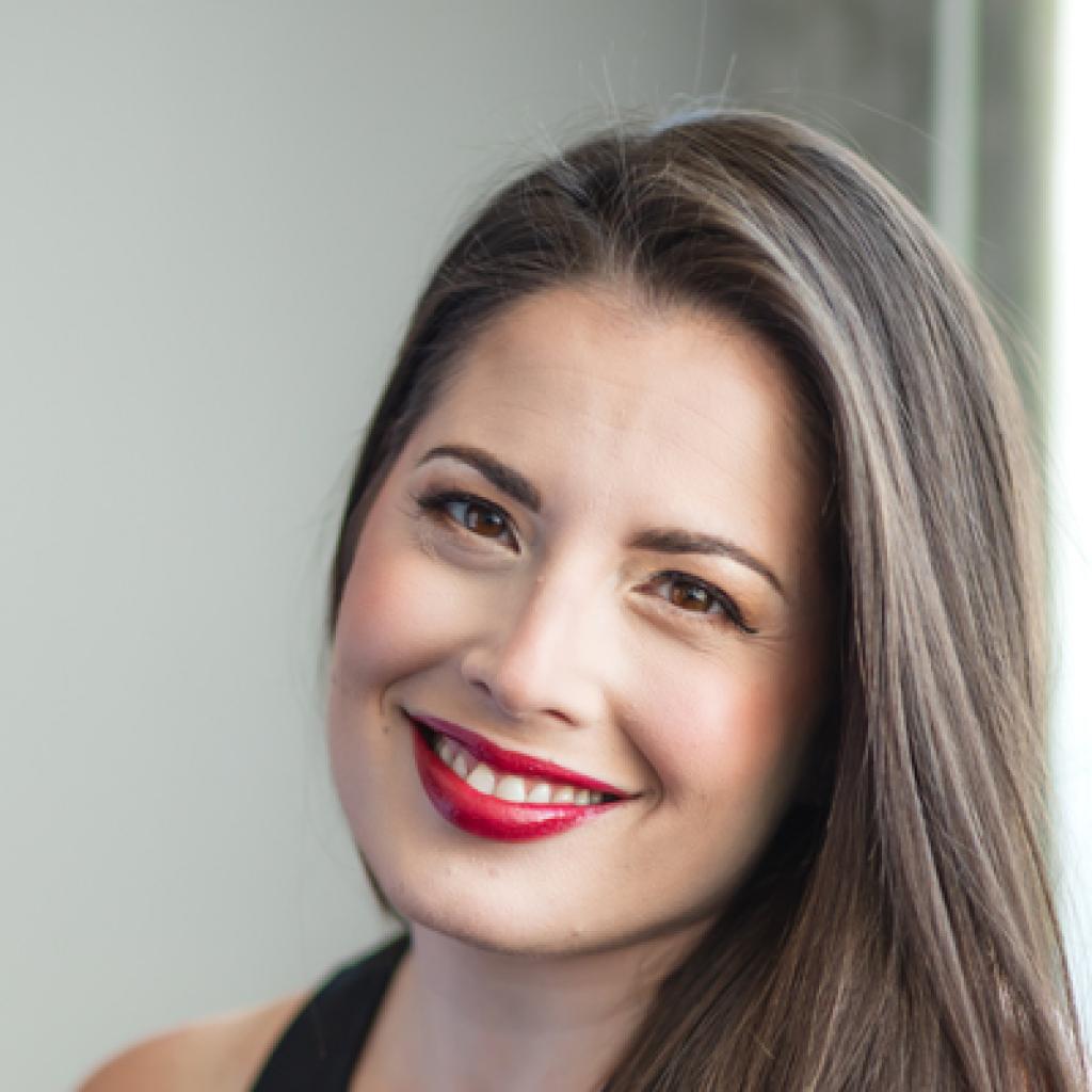 soprano allison pohl